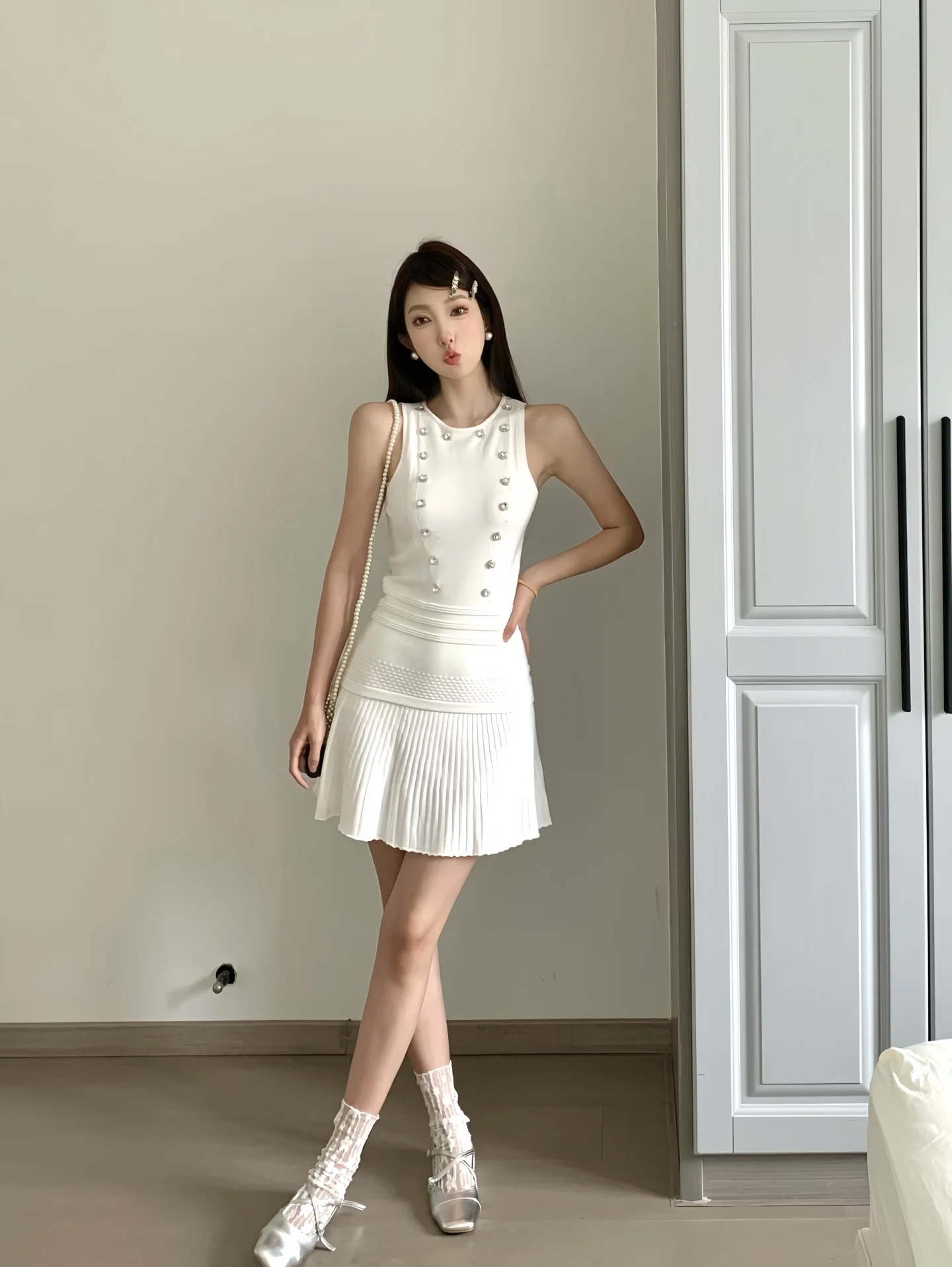 Slimming Round Neck Sleeveless Button Front Vest and Skirt Set - Image 3
