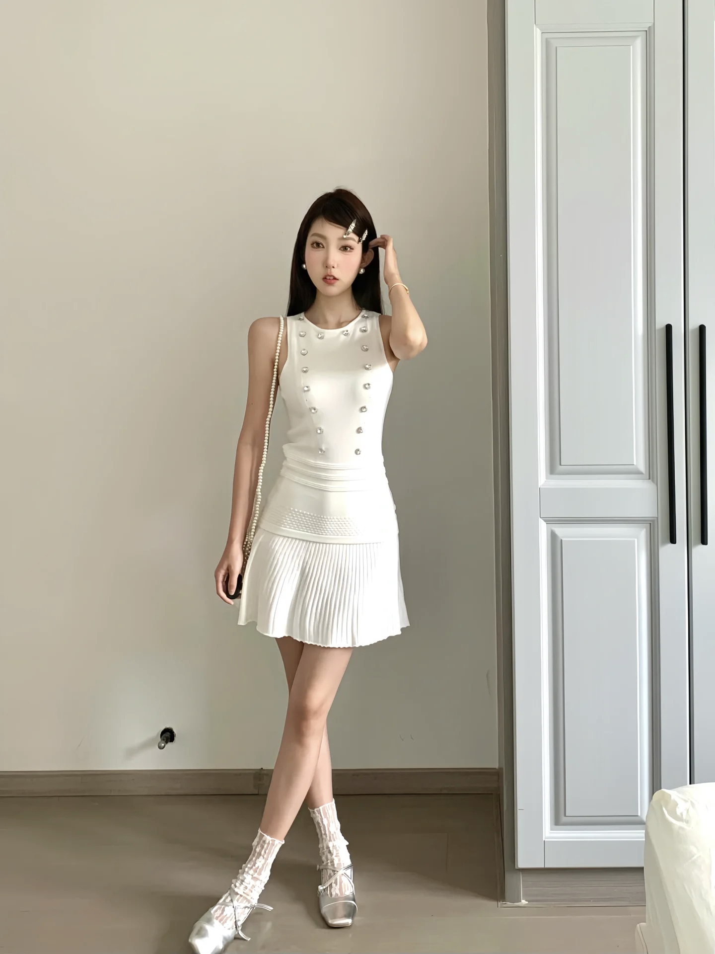 Slimming Round Neck Sleeveless Button Front Vest and Skirt Set - Image 4
