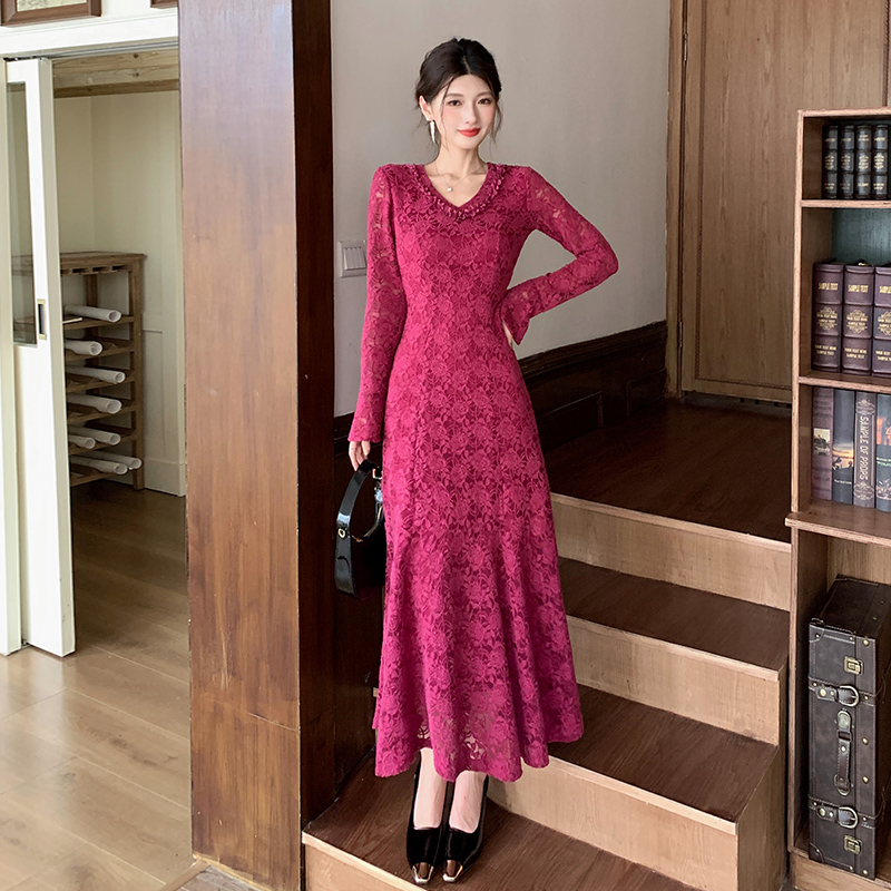 French Style Lace Cutout Mermaid Dress with Long Sleeves and Round Neck