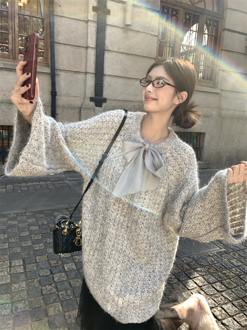 Lazy Style Loose Fit Reversible Bow Pullover Sweater for Women - Image 2
