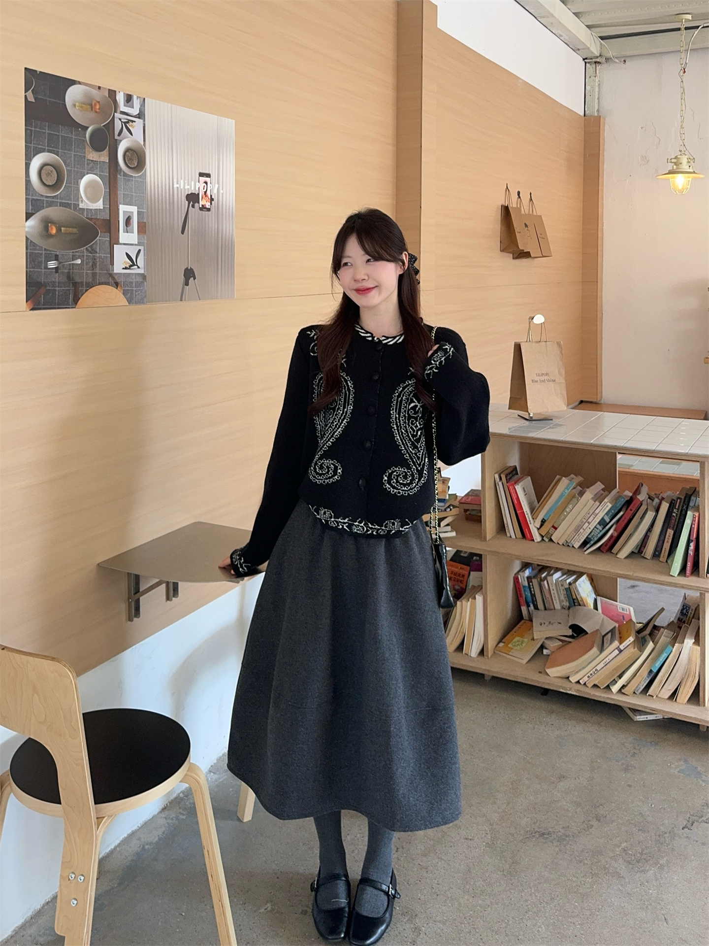 French Retro Jacquard Sweater and Wool Blend Bubble Skirt Two-Piece Set