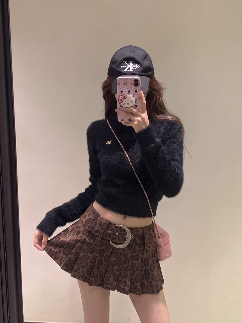 2026 Autumn Plaid and Leopard Print Pleated Mini Skirt for Women